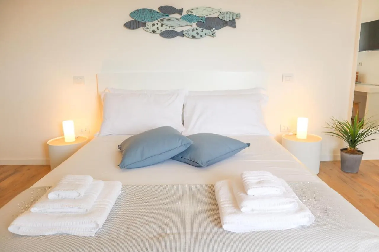 Suite Lighthouse Cagliari 0*,  Italien